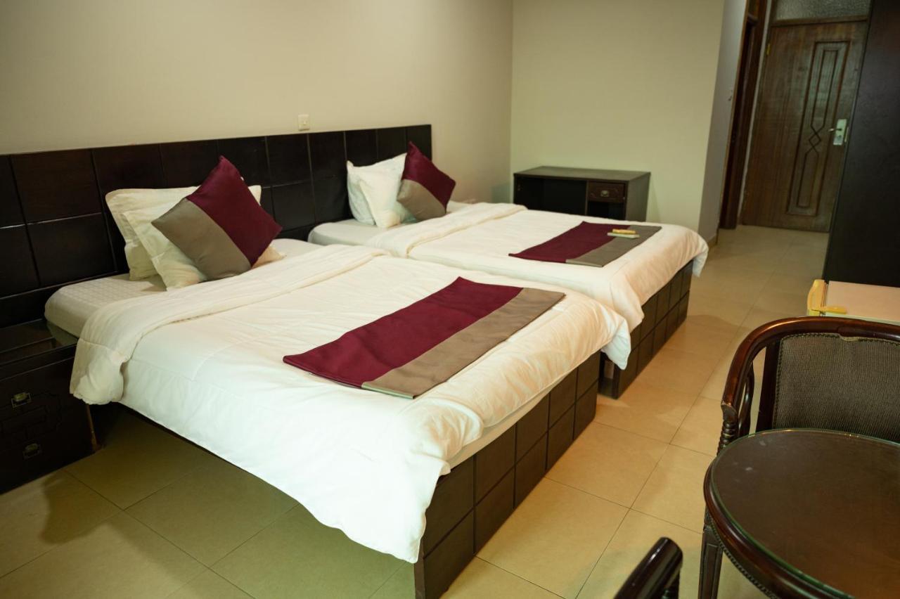 Korkdam Hotel Taifa Exterior photo