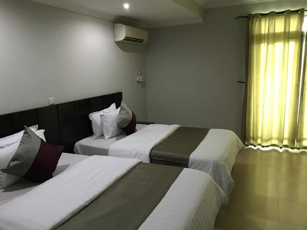 Korkdam Hotel Taifa Exterior photo
